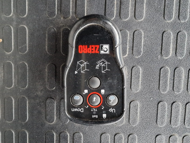 Camion fourgon Iveco EuroCargo 160 210 - Isotherm box - Zepro loadlift - Low KM - Airco - Camera: photos 17