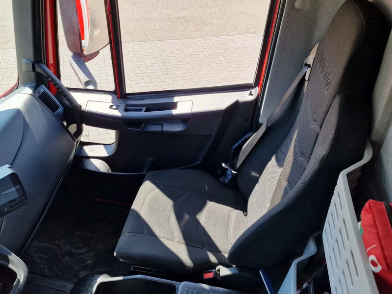 Camion fourgon Iveco Eurocargo 75-190 Isotherm box - Zepro loadlift - Low KM - Airco - Euro 6 - Camera: photos 18