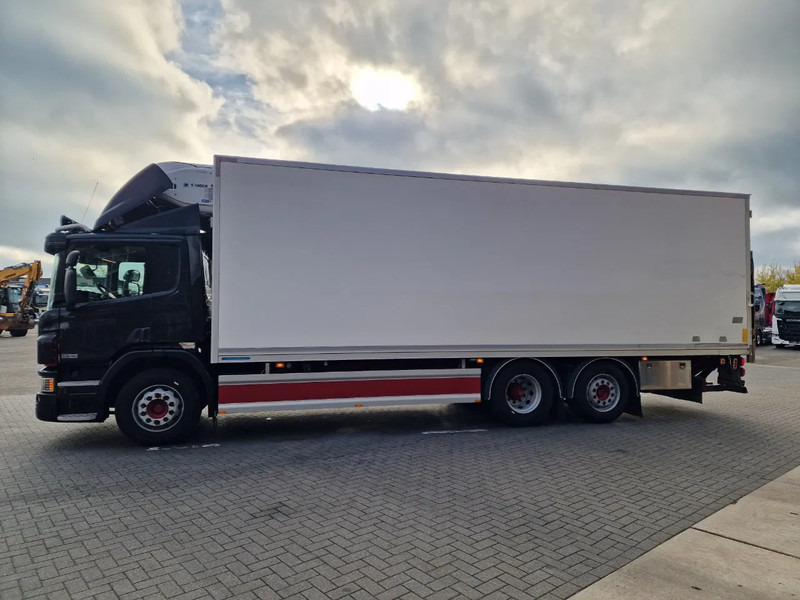 Scania P280 6x2*4 - Thermoking frigo - Loadlift - Steering axle - Full air - 5.10 WB - Camion frigorifique: photos 4 Scania P280 6x2*4 - Thermoking frigo - Loadlift - Steering axle - Full air - 5.10 WB - Camion frigorifique: photos 4