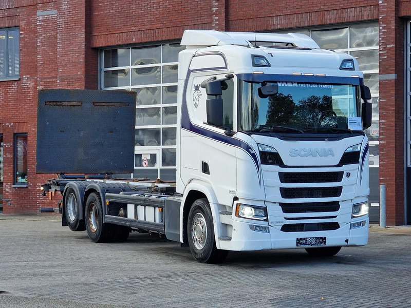 Scania R500 NGS 6x2 - Chassis - 4.95 WB - Loadlift - Retarder - Full air - Navi - Led - Châssis cabine: photos 1 Scania R500 NGS 6x2 - Chassis - 4.95 WB - Loadlift - Retarder - Full air - Navi - Led - Châssis cabine: photos 1