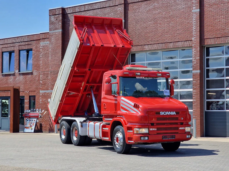 Scania T124-420 6x4 - Tipper - Retarder - Full steel - HUB Reduction - Manual gearbox - Camion benne: photos 1 Scania T124-420 6x4 - Tipper - Retarder - Full steel - HUB Reduction - Manual gearbox - Camion benne: photos 1