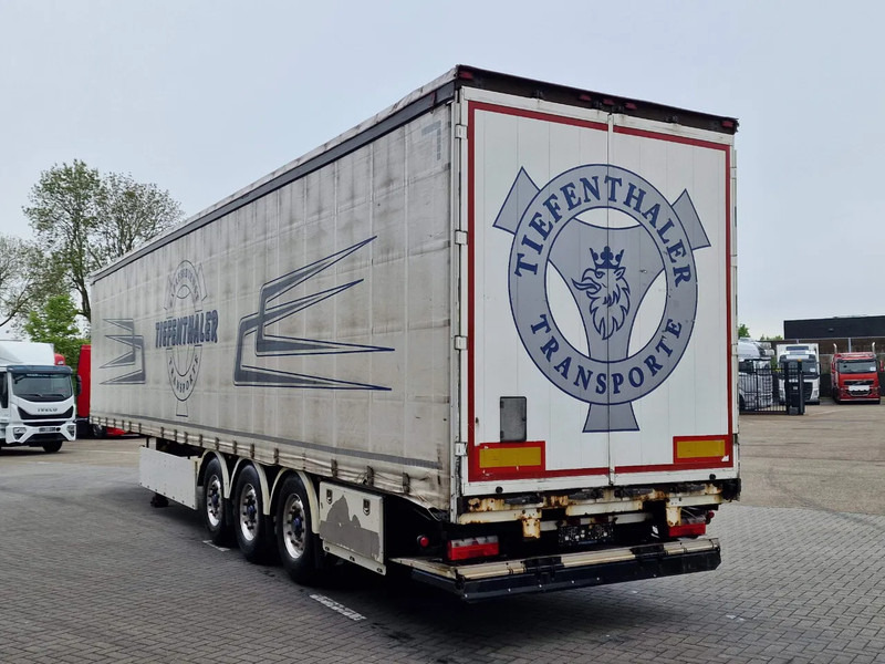 Schwarzmüller Tautliner 3 axle - Loadlift - Lift axle - BPW Axle - Lift axle - Alloy wheels - Semi-remorque rideaux coulissants: photos 5 Schwarzmüller Tautliner 3 axle - Loadlift - Lift axle - BPW Axle - Lift axle - Alloy wheels - Semi-remorque rideaux coulissants: photos 5