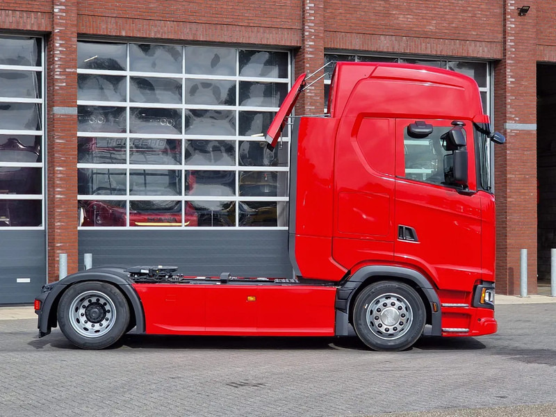 Tracteur routier Scania S460 Highline 4x2 - Lowdeck - New - Retarder - Night clima - 2x tank - Led - Full spoiler: photos 8