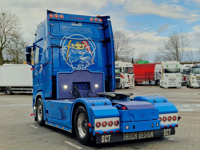 Scania S500 NGS Highline 4x2 - PTO/Hydraulic - Retarder - Custom exterior - Full air - Leather - Navi - Tracteur routier: photos 5 Scania S500 NGS Highline 4x2 - PTO/Hydraulic - Retarder - Custom exterior - Full air - Leather - Navi - Tracteur routier: photos 5