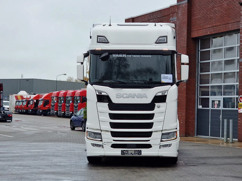 Scania S500 NGS Highline 6x2 - Retarder - PTO/Hydraulic - Full air - Leather - Led - Tracteur routier: photos 2 Scania S500 NGS Highline 6x2 - Retarder - PTO/Hydraulic - Full air - Leather - Led - Tracteur routier: photos 2
