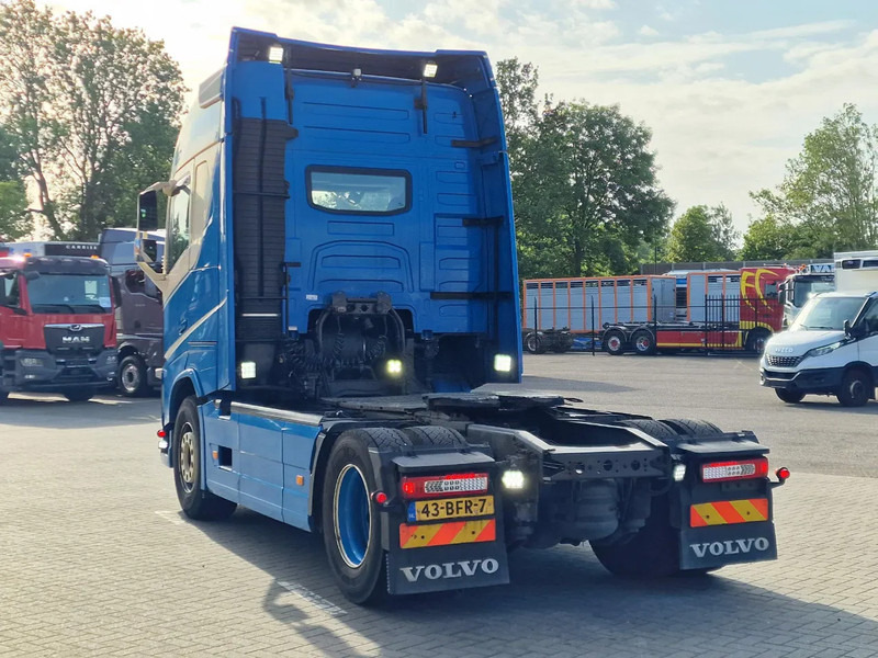 Volvo FH 13.420 4x2 - Tracteur routier: photos 5 Volvo FH 13.420 4x2 - Tracteur routier: photos 5