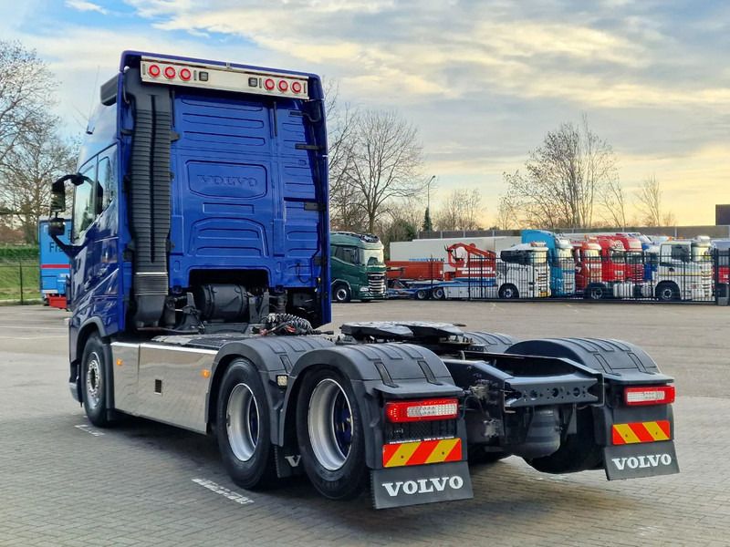 Volvo FH 16.750 Globetrotter XL 6x2 - Retarder - I parkcool - Full air - Leather - Tracteur routier: photos 5 Volvo FH 16.750 Globetrotter XL 6x2 - Retarder - I parkcool - Full air - Leather - Tracteur routier: photos 5