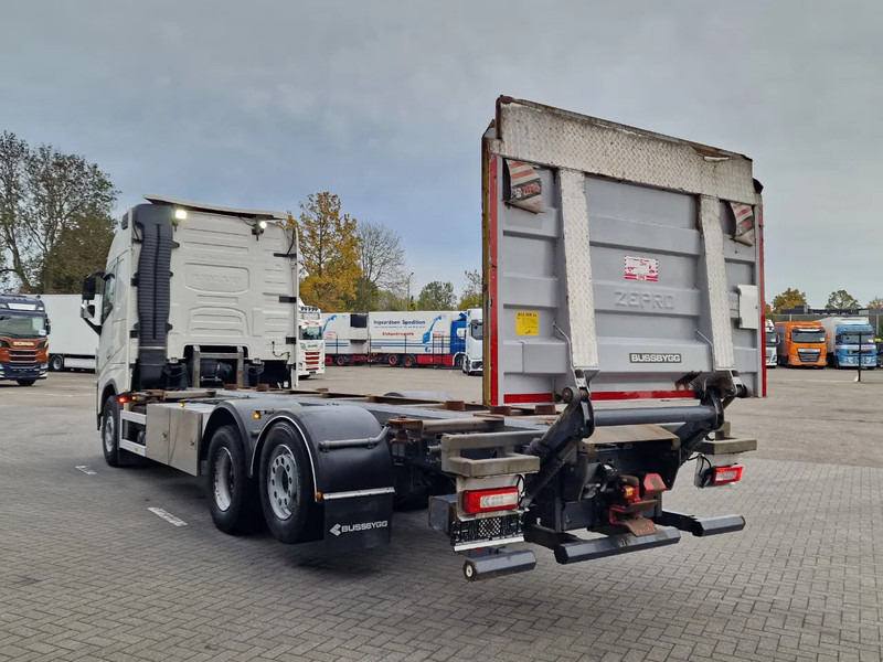 Volvo FH 13.540 Globetrotter 6x2 - BDF - Loadlift - Full air - I parkcool - 4.80 WB - Camion porte-conteneur/ Caisse mobile: photos 5 Volvo FH 13.540 Globetrotter 6x2 - BDF - Loadlift - Full air - I parkcool - 4.80 WB - Camion porte-conteneur/ Caisse mobile: photos 5