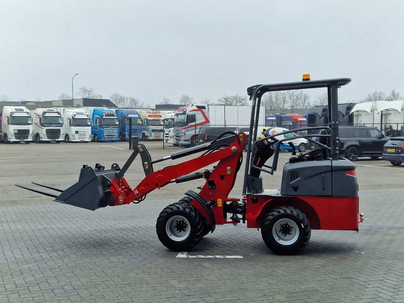 WOLF Aolite E606 - New/unused - Electric - with bucket and pallet fork. - Chargeuse compacte sur chenilles: photos 4 WOLF Aolite E606 - New/unused - Electric - with bucket and pallet fork. - Chargeuse compacte sur chenilles: photos 4