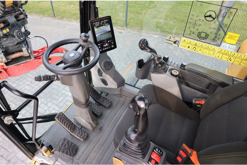 Pelle sur pneus Caterpillar M314 07A | ELEVATING GRAB | ROTOTILT | BSS | GRAB | BUCKET: photos 18 Pelle sur pneus Caterpillar M314 07A | ELEVATING GRAB | ROTOTILT | BSS | GRAB | BUCKET: photos 18