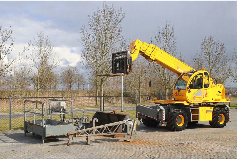 Dieci PEGASUS 40.18 | FORKS | JIB | BASKET | BUCKET - Chariot télescopique: photos 2 Dieci PEGASUS 40.18 | FORKS | JIB | BASKET | BUCKET - Chariot télescopique: photos 2