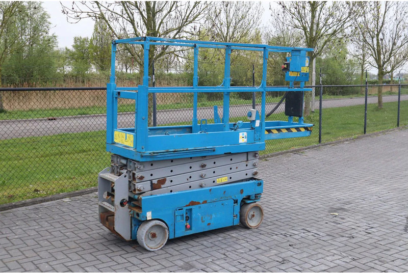 Genie GS-1932 | 7.8 METER | 227 KG - Nacelle ciseaux: photos 5 Genie GS-1932 | 7.8 METER | 227 KG - Nacelle ciseaux: photos 5