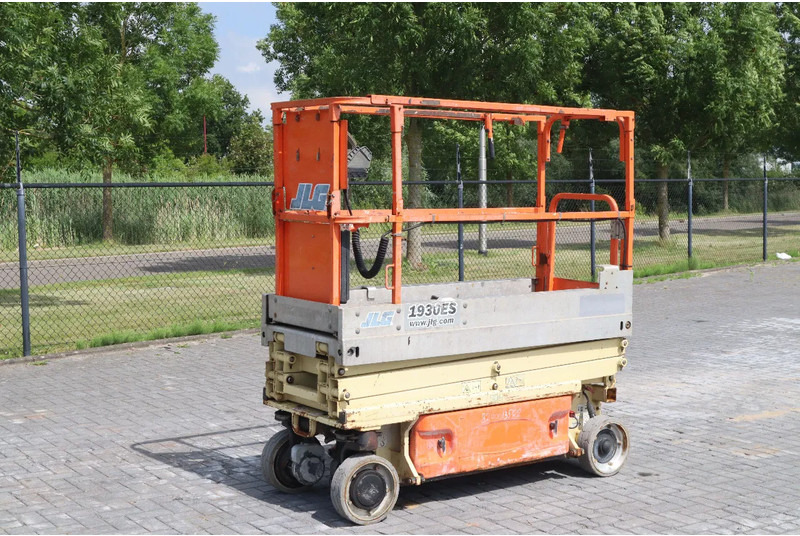 JLG 1930 ES | 7.7 METER | 230 KG - Nacelle ciseaux: photos 2 JLG 1930 ES | 7.7 METER | 230 KG - Nacelle ciseaux: photos 2