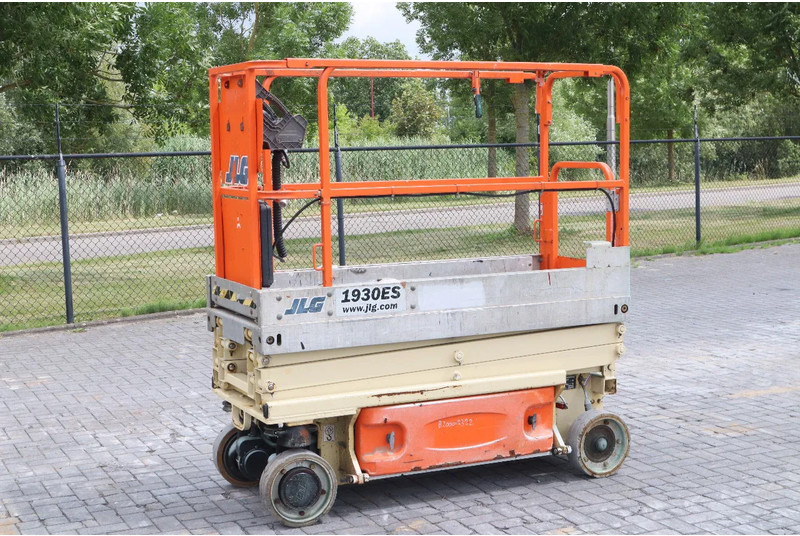 JLG 1930 ES | 7.7 METER | 230 KG - Nacelle ciseaux: photos 2 JLG 1930 ES | 7.7 METER | 230 KG - Nacelle ciseaux: photos 2