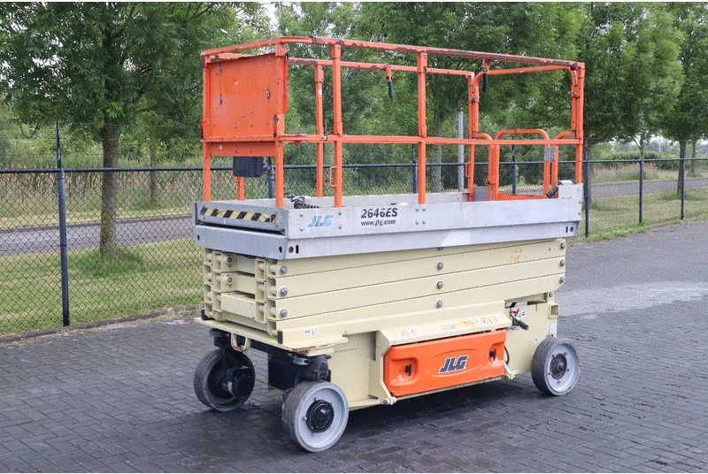 JLG 2646 ES | 10 METER | 450 KG - Nacelle ciseaux: photos 2 JLG 2646 ES | 10 METER | 450 KG - Nacelle ciseaux: photos 2
