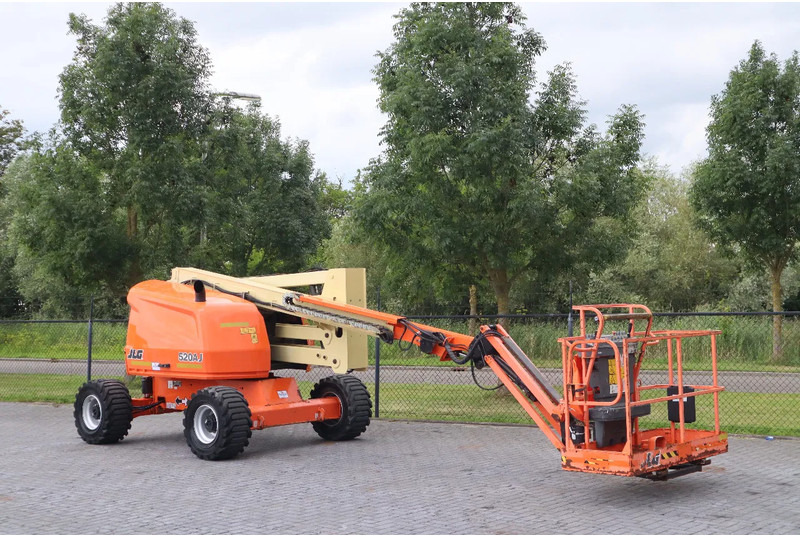 JLG 520AJ | 18 METER | 250 KG - Nacelle articulée: photos 5 JLG 520AJ | 18 METER | 250 KG - Nacelle articulée: photos 5