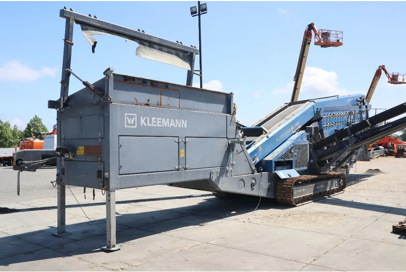 Kleemann MS19D | 500 T/H | TRIPPLE DECK | REMOTE CONTROL - Crible: photos 2 Kleemann MS19D | 500 T/H | TRIPPLE DECK | REMOTE CONTROL - Crible: photos 2