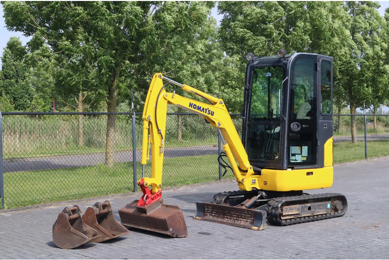 Komatsu PC16 R-3HS | 3X BUCKET | QUICK COUPLER | SWING BOOM - Mini pelle: photos 2 Komatsu PC16 R-3HS | 3X BUCKET | QUICK COUPLER | SWING BOOM - Mini pelle: photos 2