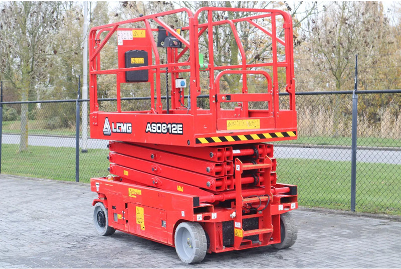 LGMG AS0812E | 10 METER | 450 KG | GS-2646 | 2646ES - Nacelle ciseaux: photos 2 LGMG AS0812E | 10 METER | 450 KG | GS-2646 | 2646ES - Nacelle ciseaux: photos 2