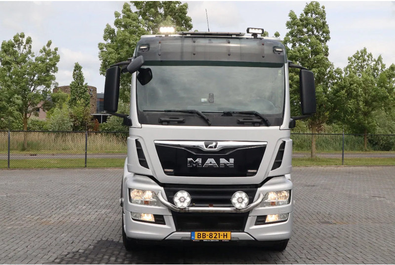 MAN TGS 35.500 8X2*4 | MACHINE TRANSPORT | MASCHINEN | WINCH | REMOTE - Camion plateau: photos 2 MAN TGS 35.500 8X2*4 | MACHINE TRANSPORT | MASCHINEN | WINCH | REMOTE - Camion plateau: photos 2