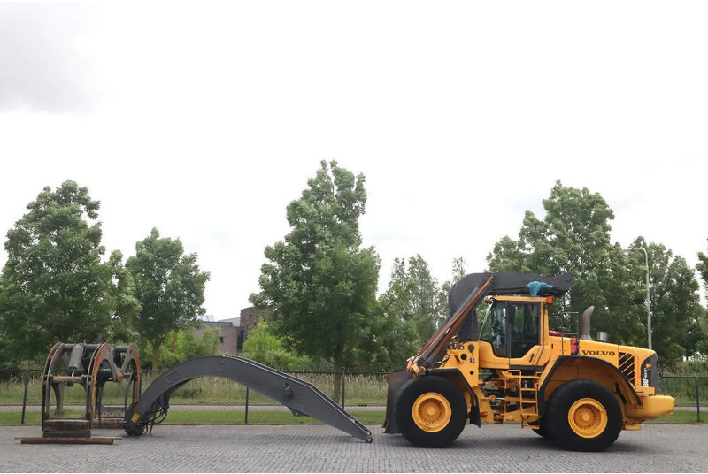 Volvo L180 F HL | HIGH-LIFT | LOG STACKER | HOLZ GRAPPLE - Matériel forestier: photos 1 Volvo L180 F HL | HIGH-LIFT | LOG STACKER | HOLZ GRAPPLE - Matériel forestier: photos 1