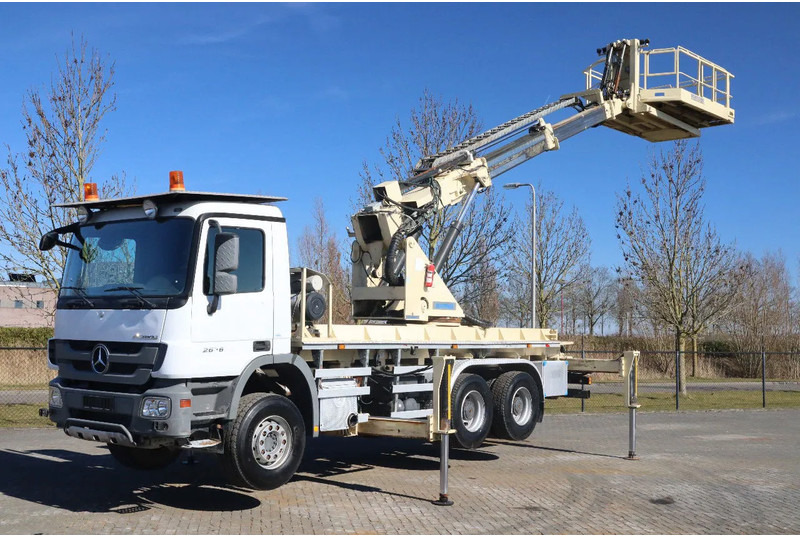 Mercedes-Benz Actros 2636 6X4 | TUNNEL PLATFORM | REMOTE DRIVING - Camion grue: photos 1 Mercedes-Benz Actros 2636 6X4 | TUNNEL PLATFORM | REMOTE DRIVING - Camion grue: photos 1
