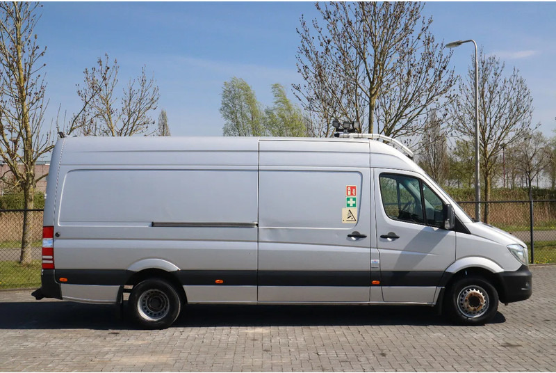 Mercedes-Benz Sprinter 516 | 4X2 | MOBILE WORKSHOP | WERKSTATT | SERVICE VAN - Fourgon grand volume: photos 4 Mercedes-Benz Sprinter 516 | 4X2 | MOBILE WORKSHOP | WERKSTATT | SERVICE VAN - Fourgon grand volume: photos 4