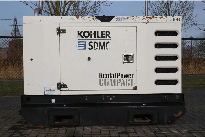 SDMO R44C3 | 44 KVA | GOOD WORKING - Groupe électrogène: photos 1 SDMO R44C3 | 44 KVA | GOOD WORKING - Groupe électrogène: photos 1