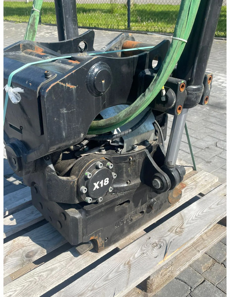 STEELWRIST X18 SQ60-5 | S60 | OILQUICK SYSTEM | CLS - Tiltrotator pour Engins de chantier: photos 4 STEELWRIST X18 SQ60-5 | S60 | OILQUICK SYSTEM | CLS - Tiltrotator pour Engins de chantier: photos 4