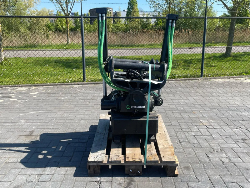 STEELWRIST X26 SQ70 | S70 | OILQUICK | ROTOTILT | NEW / UNUSED - Tiltrotator pour Engins de chantier: photos 2 STEELWRIST X26 SQ70 | S70 | OILQUICK | ROTOTILT | NEW / UNUSED - Tiltrotator pour Engins de chantier: photos 2