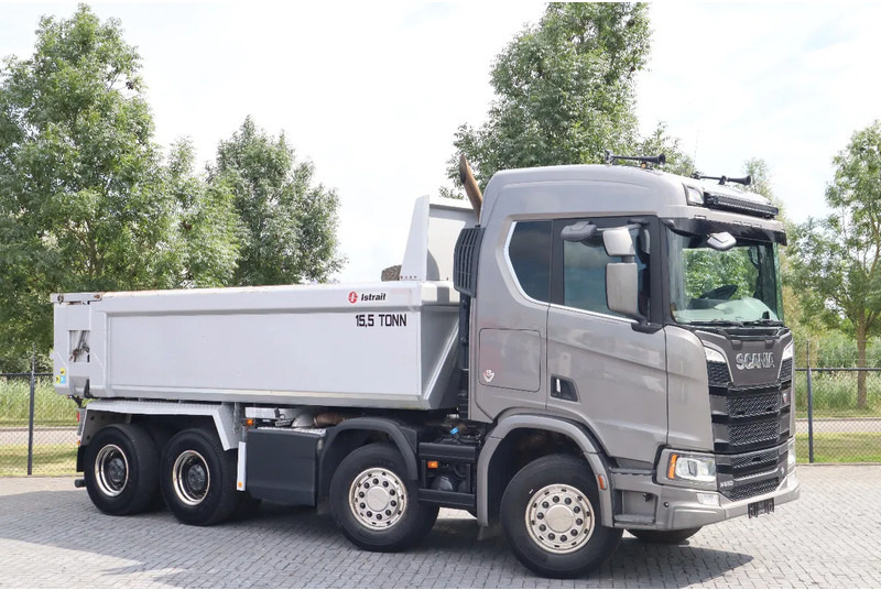 Scania R650 V8 NGS | 8X4 | FULL STEEL | RETARDER | BIG AXLES | EURO 6 - Camion benne: photos 3 Scania R650 V8 NGS | 8X4 | FULL STEEL | RETARDER | BIG AXLES | EURO 6 - Camion benne: photos 3