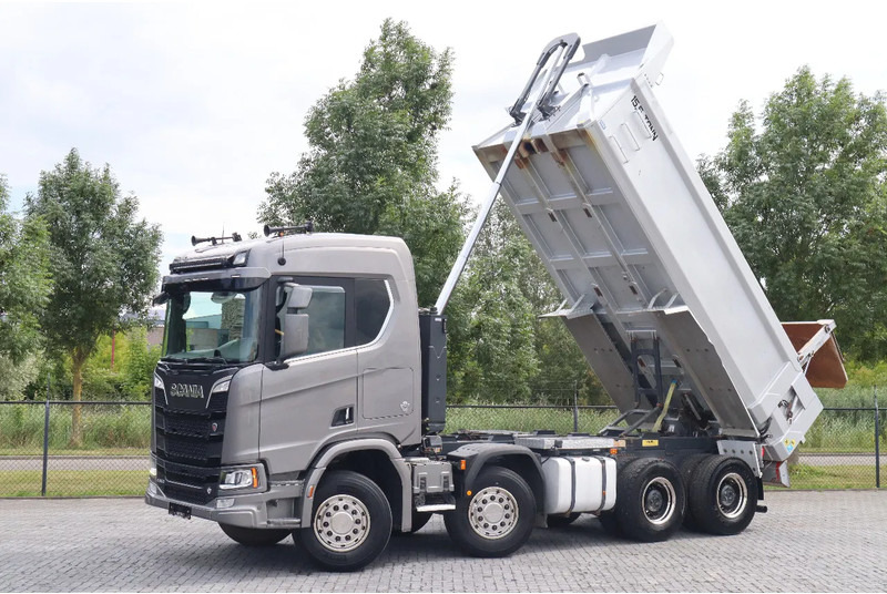 Scania R650 V8 NGS | 8X4 | FULL STEEL | RETARDER | BIG AXLES | EURO 6 - Camion benne: photos 1 Scania R650 V8 NGS | 8X4 | FULL STEEL | RETARDER | BIG AXLES | EURO 6 - Camion benne: photos 1