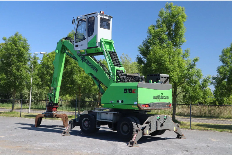 Sennebogen 818 M K9 ULM | SORTING GRAB | GOOD CONDITION - Pelle de manutention: photos 3 Sennebogen 818 M K9 ULM | SORTING GRAB | GOOD CONDITION - Pelle de manutention: photos 3