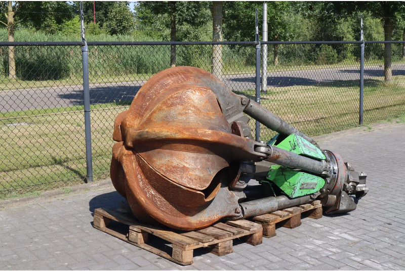 Sennebogen SGM | ORANGE PEEL GRAB | POLYPGREIFER | POLIEP GRIJPER - Grappin: photos 3 Sennebogen SGM | ORANGE PEEL GRAB | POLYPGREIFER | POLIEP GRIJPER - Grappin: photos 3