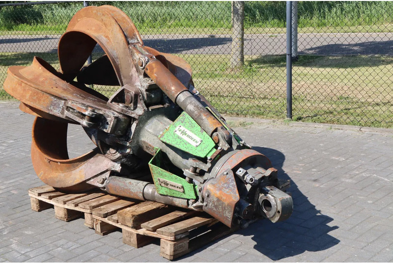 Sennebogen SGM | ORANGE PEEL GRAB | POLYPGREIFER | POLIEP GRIJPER - Grappin: photos 2 Sennebogen SGM | ORANGE PEEL GRAB | POLYPGREIFER | POLIEP GRIJPER - Grappin: photos 2
