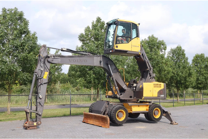 Volvo EC160 C | QUICK COUPLER | ELEVATING CABIN | UMSCHLAG - Pelle de manutention: photos 2 Volvo EC160 C | QUICK COUPLER | ELEVATING CABIN | UMSCHLAG - Pelle de manutention: photos 2