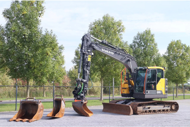 Volvo ECR145E | ECR145 EL | TILTROTATOR | 3X BUCKET | DIG ASSIST | DOZER - Pelle sur chenille: photos 2 Volvo ECR145E | ECR145 EL | TILTROTATOR | 3X BUCKET | DIG ASSIST | DOZER - Pelle sur chenille: photos 2