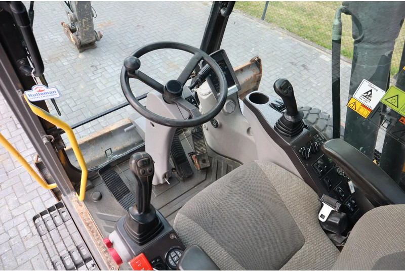 Volvo EW160 C | QUICK COUPLER | ELEVATING CABIN | UMSCHLAG en crédit-bail Volvo EW160 C | QUICK COUPLER | ELEVATING CABIN | UMSCHLAG: photos 18