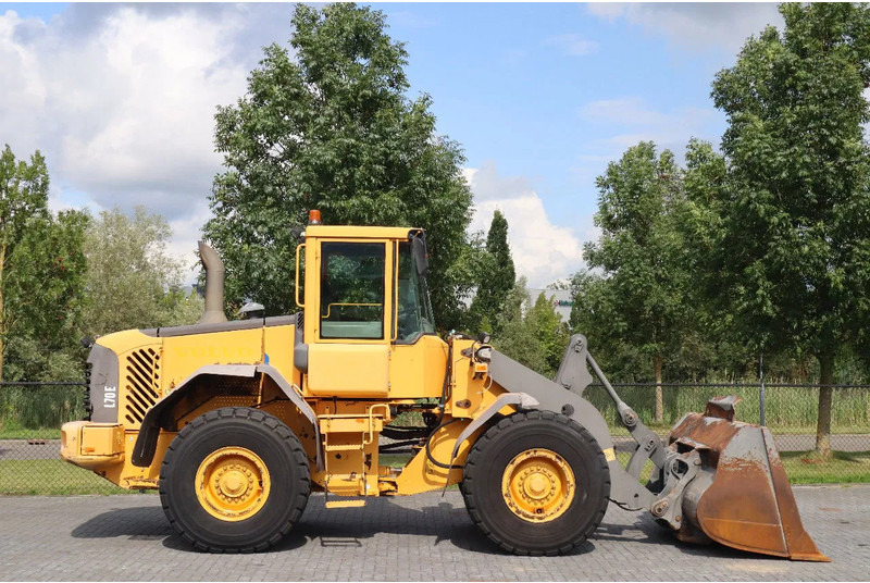 Volvo L70E | BUCKET | QUICK COUPLER | EXTRA FUNCT | AIRCO - Chargeuse sur pneus: photos 4 Volvo L70E | BUCKET | QUICK COUPLER | EXTRA FUNCT | AIRCO - Chargeuse sur pneus: photos 4