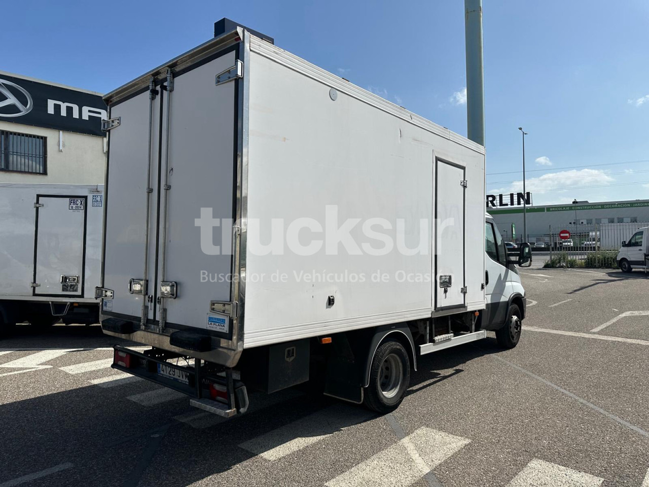 IVECO 70C15 THK - Camion fourgon: photos 3 IVECO 70C15 THK - Camion fourgon: photos 3