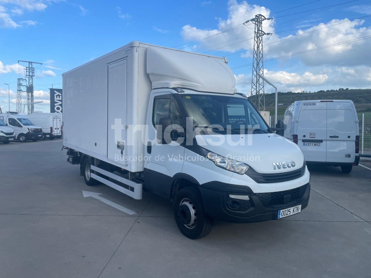 IVECO 72C18 P/E - Camion fourgon: photos 1 IVECO 72C18 P/E - Camion fourgon: photos 1
