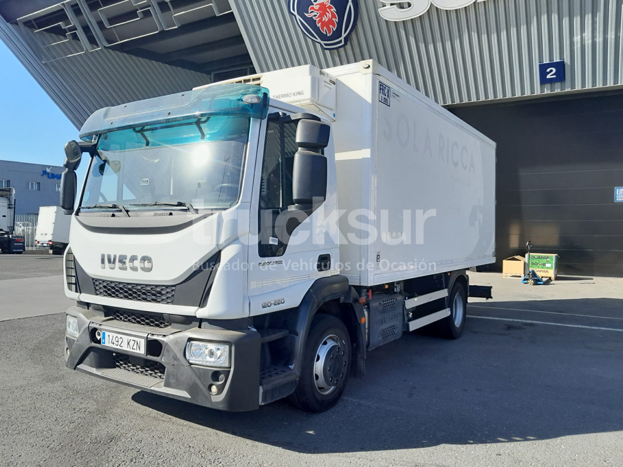 IVECO ML120E22 FRC-X - Camion fourgon: photos 2 IVECO ML120E22 FRC-X - Camion fourgon: photos 2