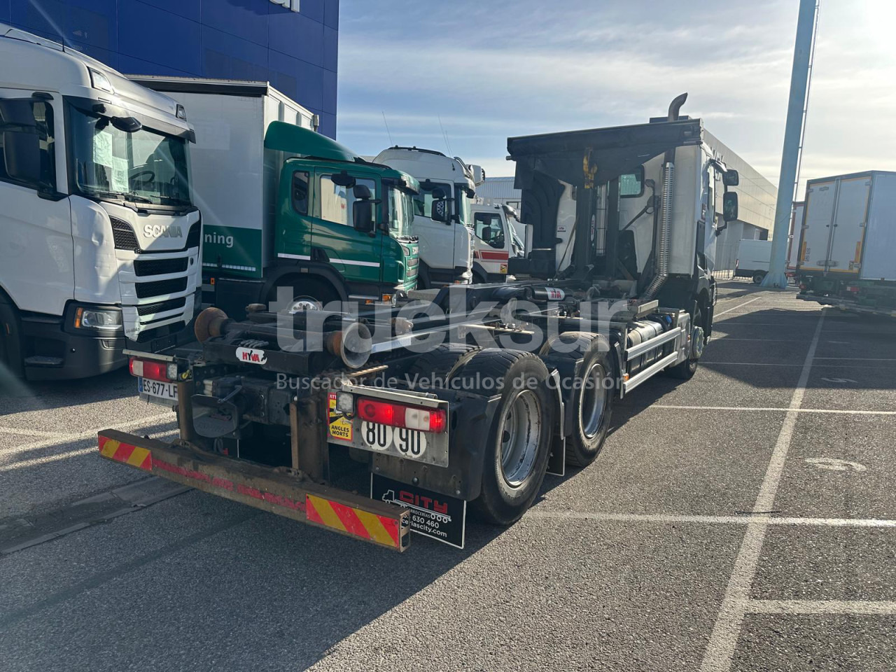 RENAULT C430.26 6X2 - Camion ampliroll: photos 5 RENAULT C430.26 6X2 - Camion ampliroll: photos 5