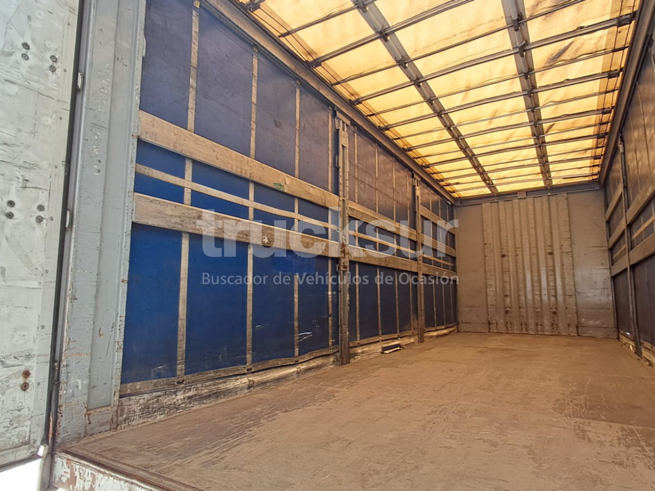 Camion à rideaux coulissants RENAULT D 12.210 SEMITAULINER: photos 9