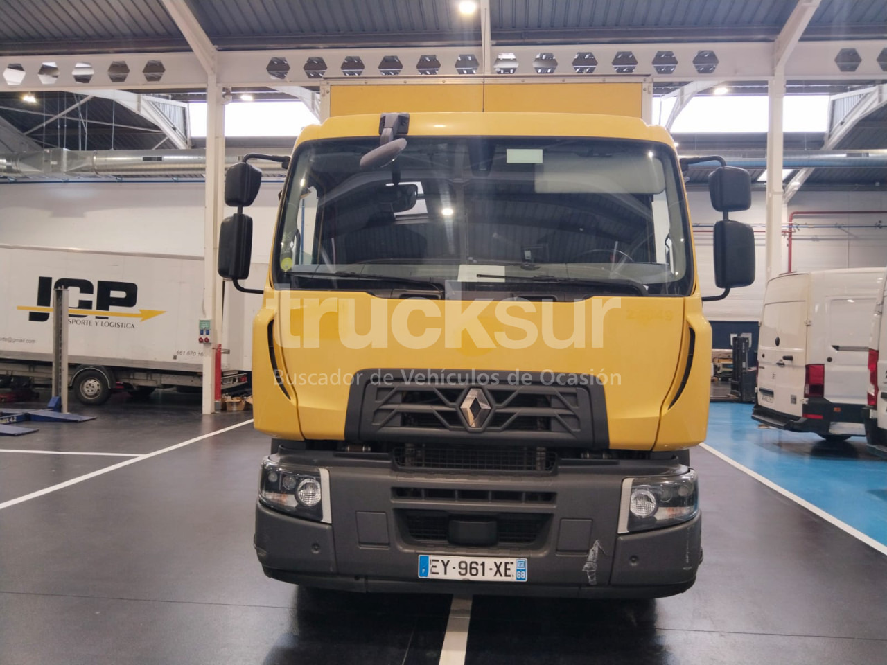 RENAULT D280.18 - Camion fourgon: photos 5 RENAULT D280.18 - Camion fourgon: photos 5