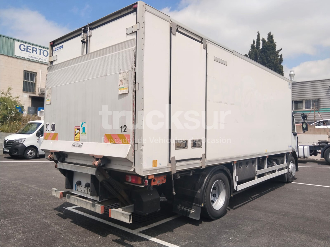 RENAULT D280 - Camion frigorifique: photos 5 RENAULT D280 - Camion frigorifique: photos 5