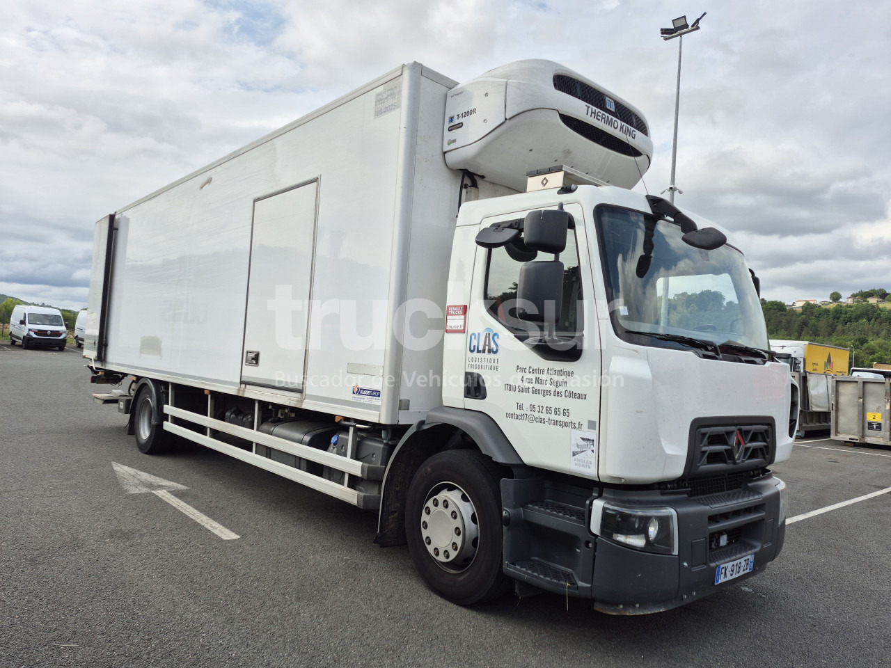 RENAULT D320.18 - Camion frigorifique: photos 5 RENAULT D320.18 - Camion frigorifique: photos 5