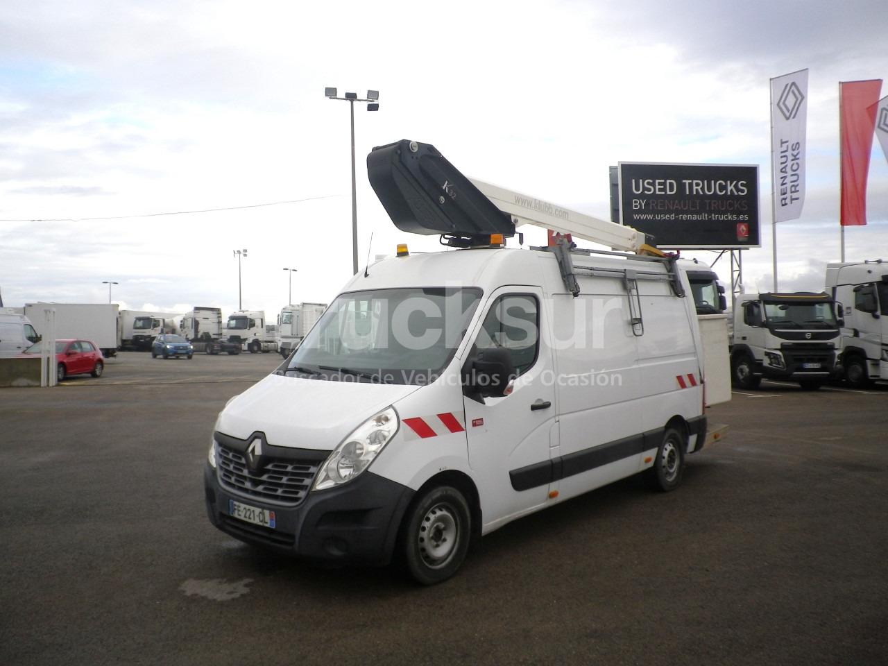 RENAULT MASTER 130.35 CESTA - Fourgon grand volume: photos 1 RENAULT MASTER 130.35 CESTA - Fourgon grand volume: photos 1