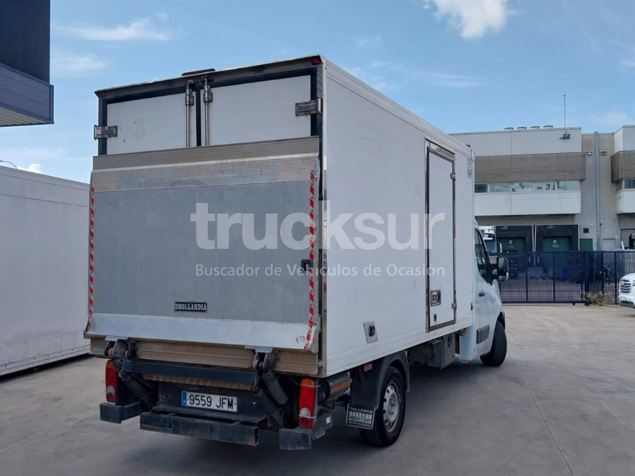 RENAULT MASTER 165.35 P/E - Fourgon grand volume: photos 5 RENAULT MASTER 165.35 P/E - Fourgon grand volume: photos 5