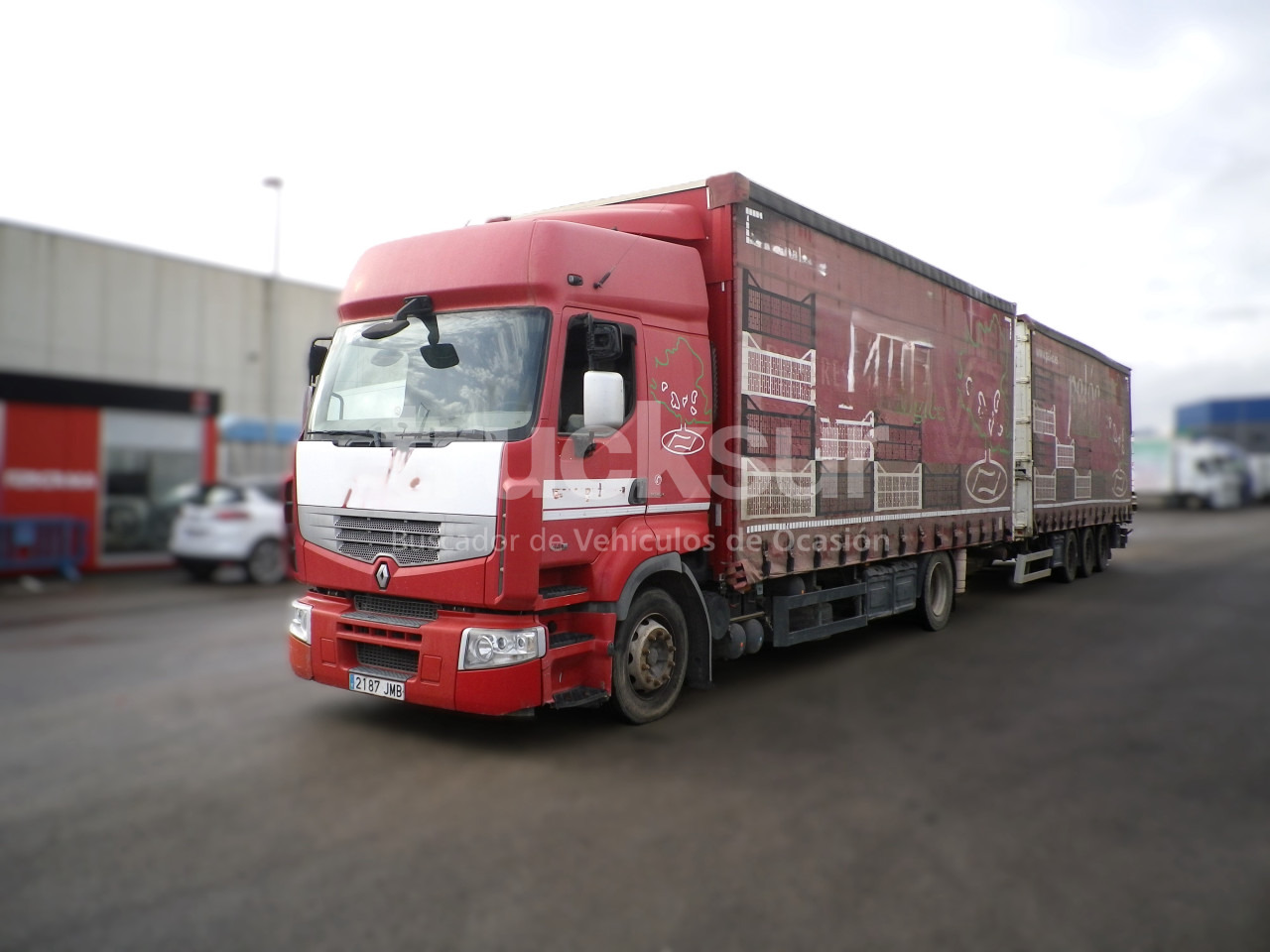 RENAULT PREMIUM 460 DXI REMOLCADOR - Camion à rideaux coulissants: photos 1 RENAULT PREMIUM 460 DXI REMOLCADOR - Camion à rideaux coulissants: photos 1